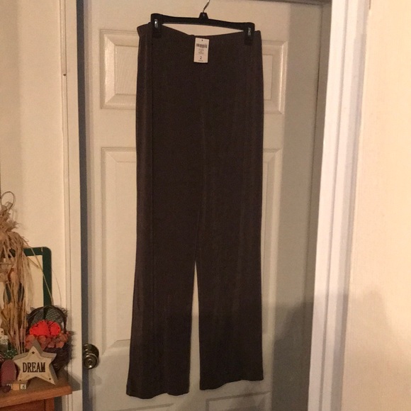 Travelers by Chico’s Mochachino travelers no tummy regular pants.Size 2 Reg. New - Picture 3 of 8